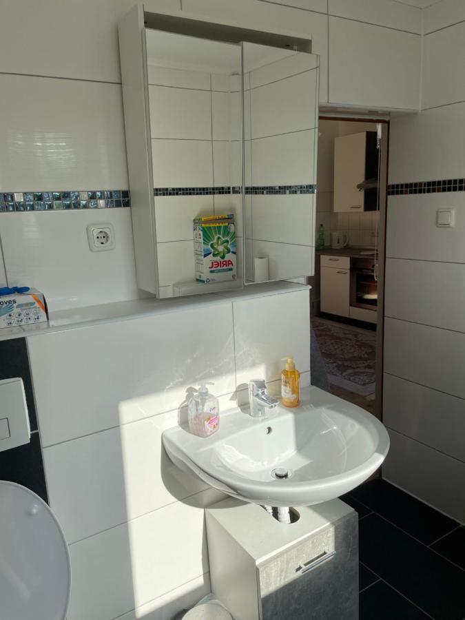 Ferien - Wohnung In Kassel Waldau Zentral Bagian luar foto